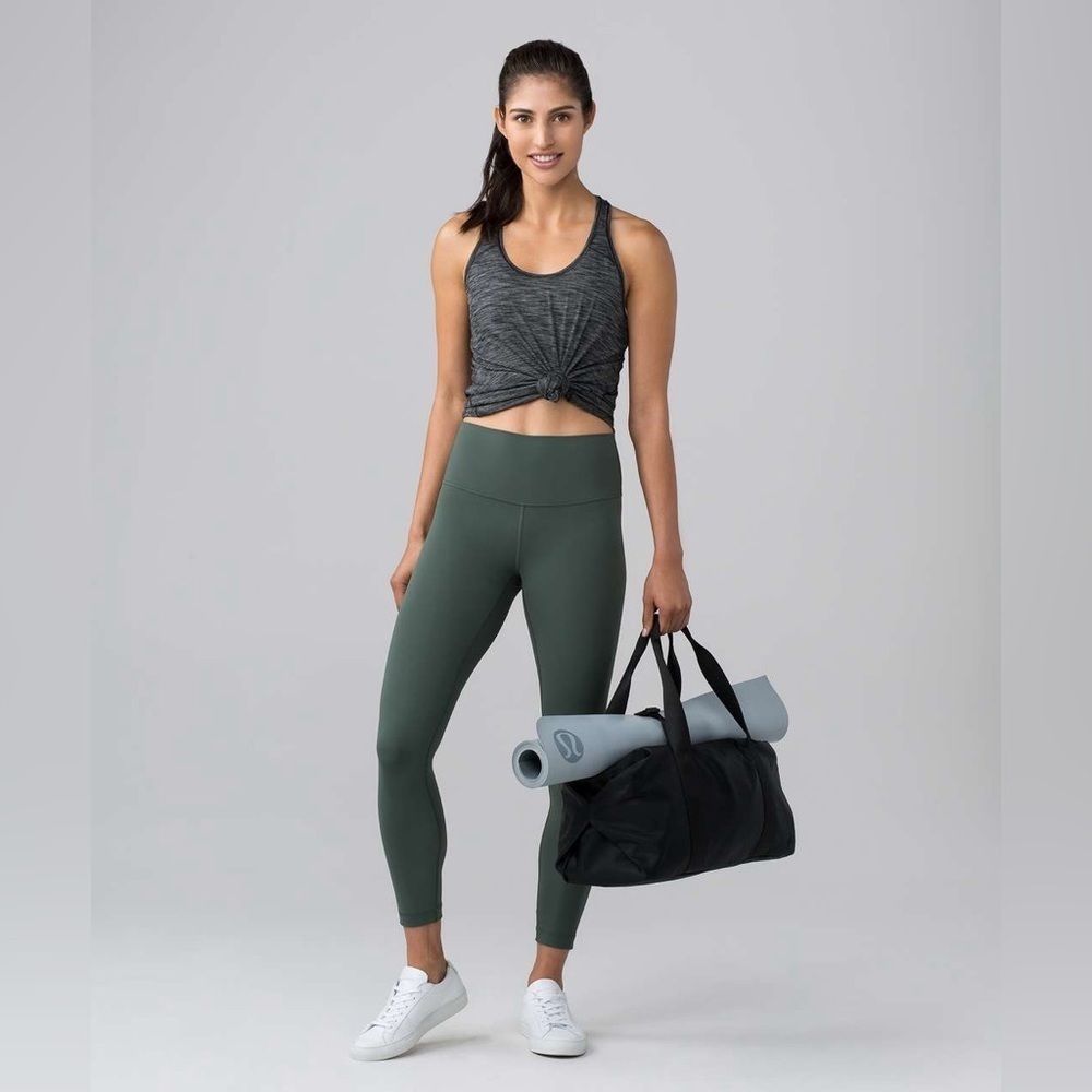 Lululemon Essential Tank in Heathered Black Size 4 / 6 - Picture 4 of 6